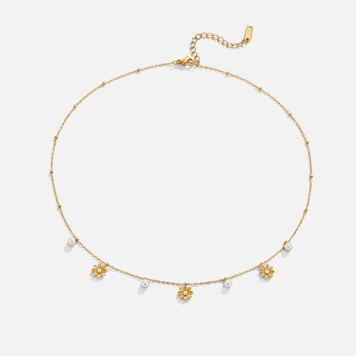 Florie Daisy Pearl Necklace