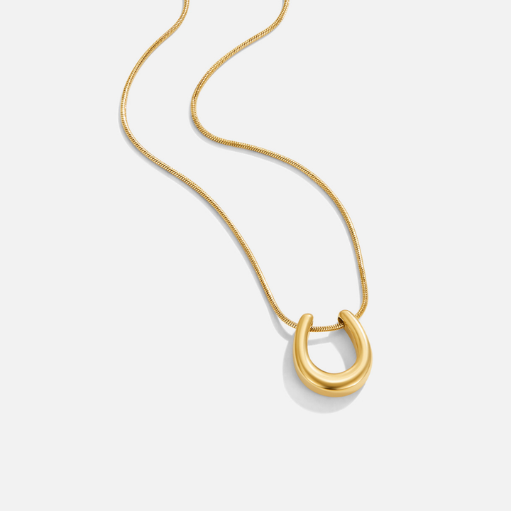 Arco Horseshoe Pendant Necklace