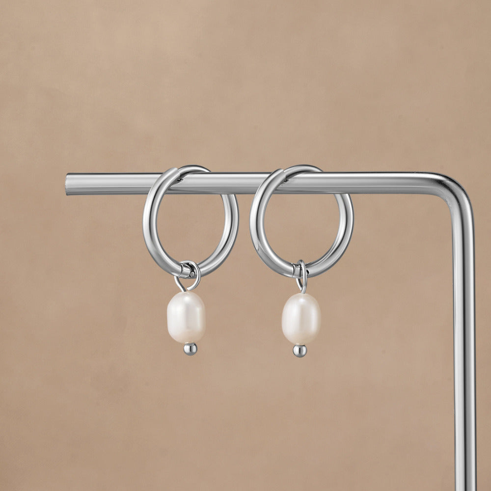 Perla Freshwater Pearl Hoops