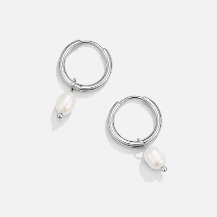 Perla Freshwater Pearl Hoops
