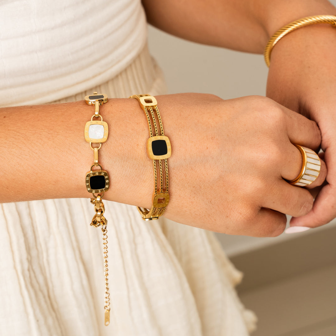 Elara Monochrome Link Bracelet