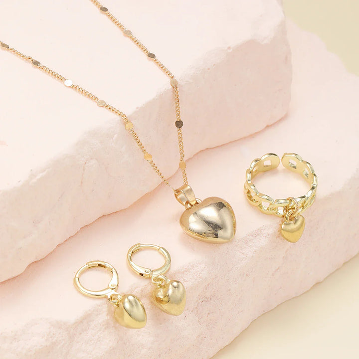 Vintage Love Heart Pendant Set