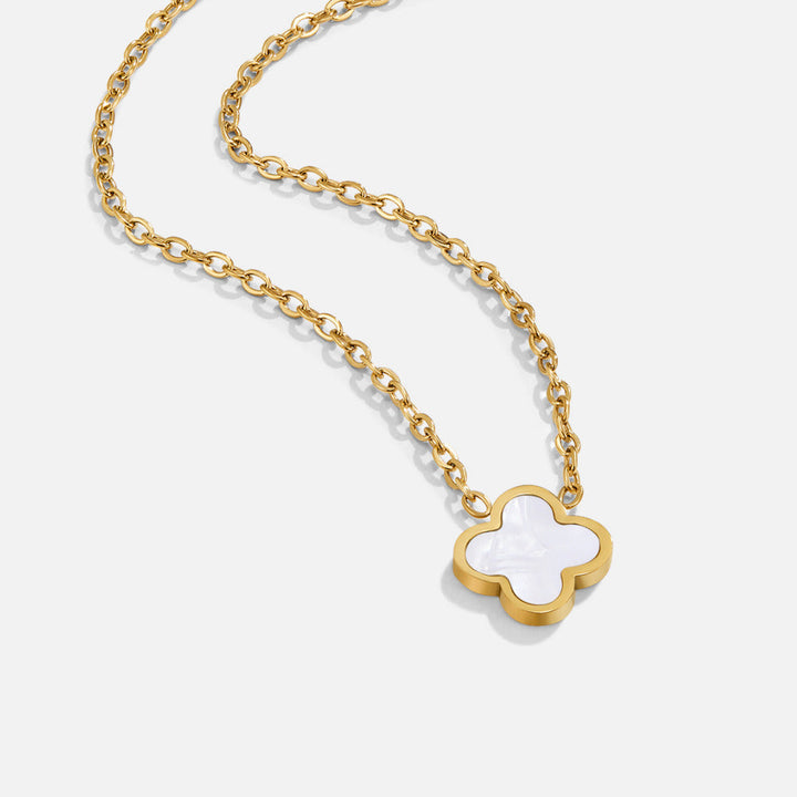 Clover Shell Pendant Necklace