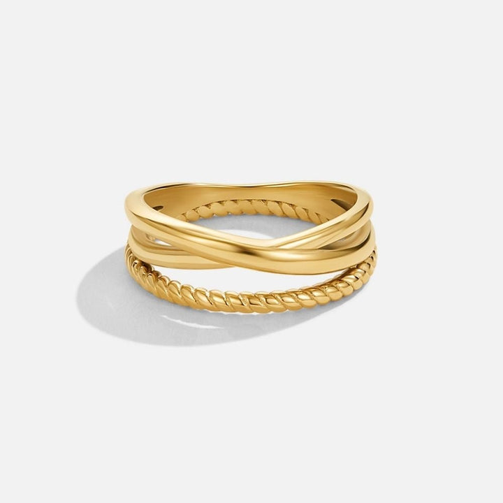 Selira Twisted Cross Ring
