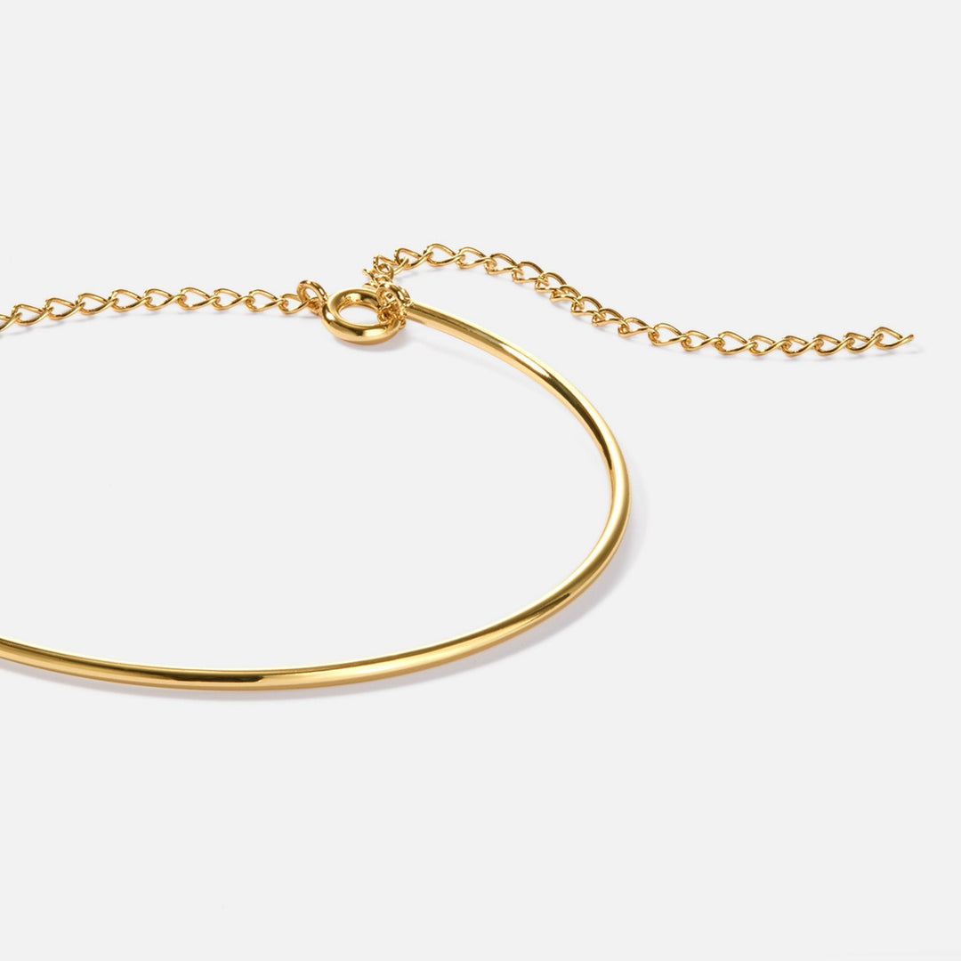 Solara Minimalist Gold Bracelet