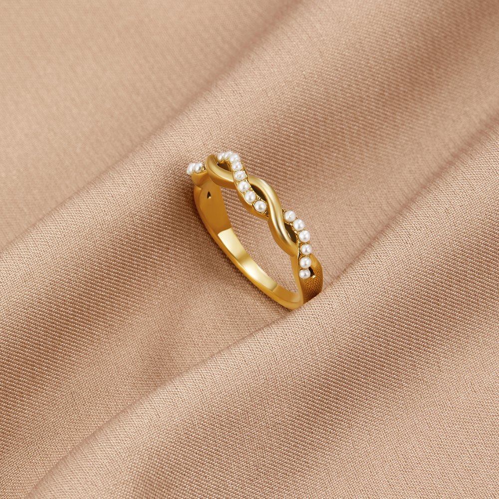 Seraphine Twist Pearl Ring