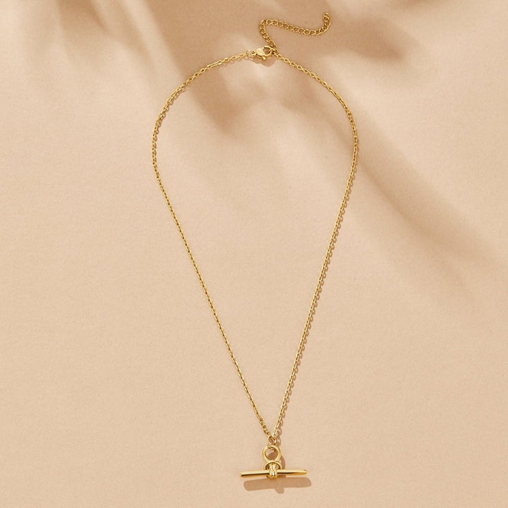 Cassy Knot T-Bar Necklace