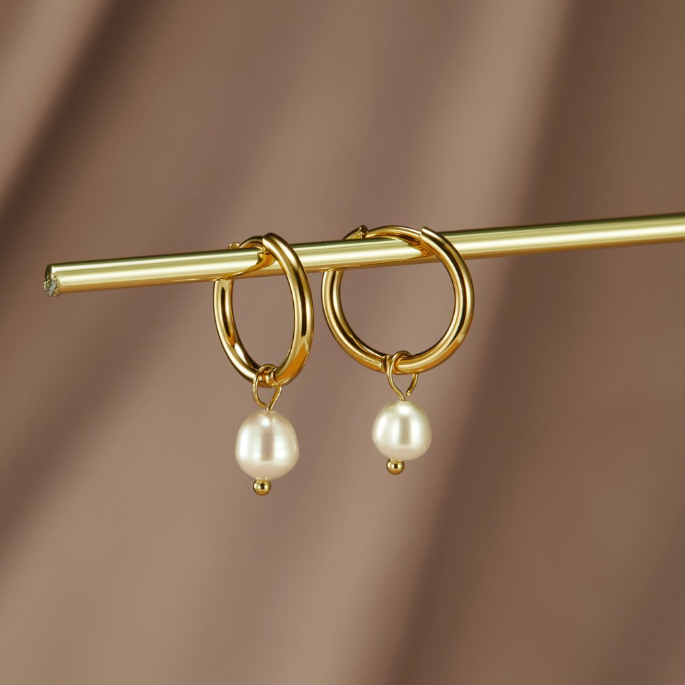 Mira Pearl Hoops
