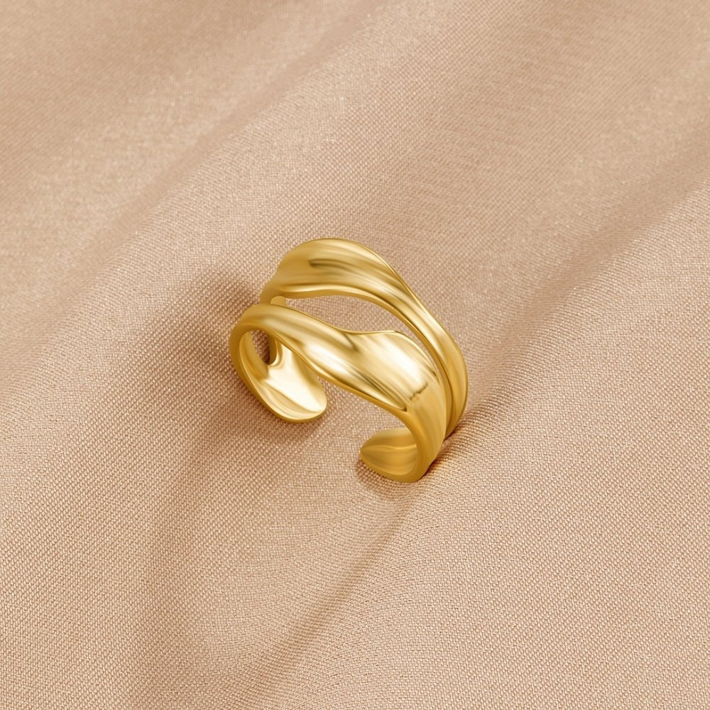 Liora Sculpted Wave Ring