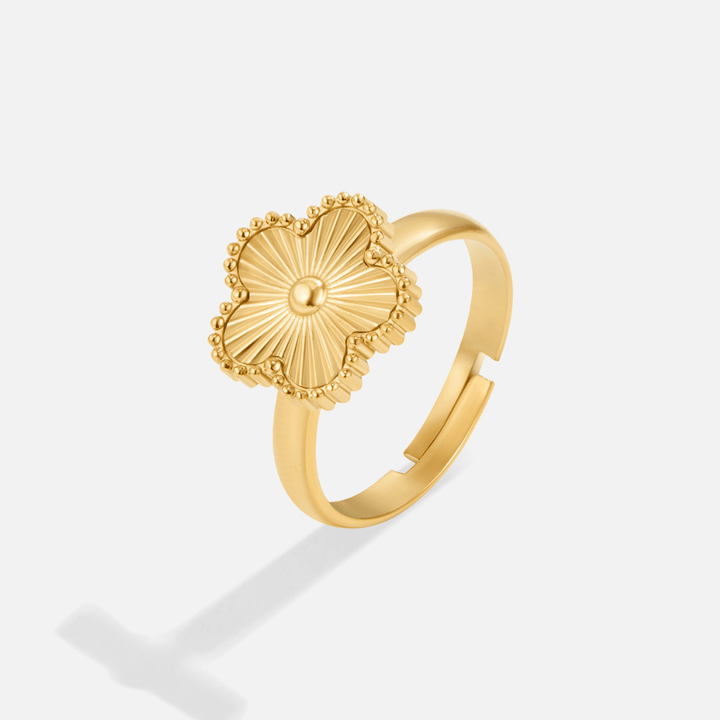 Clover Sunburst Statement Ring