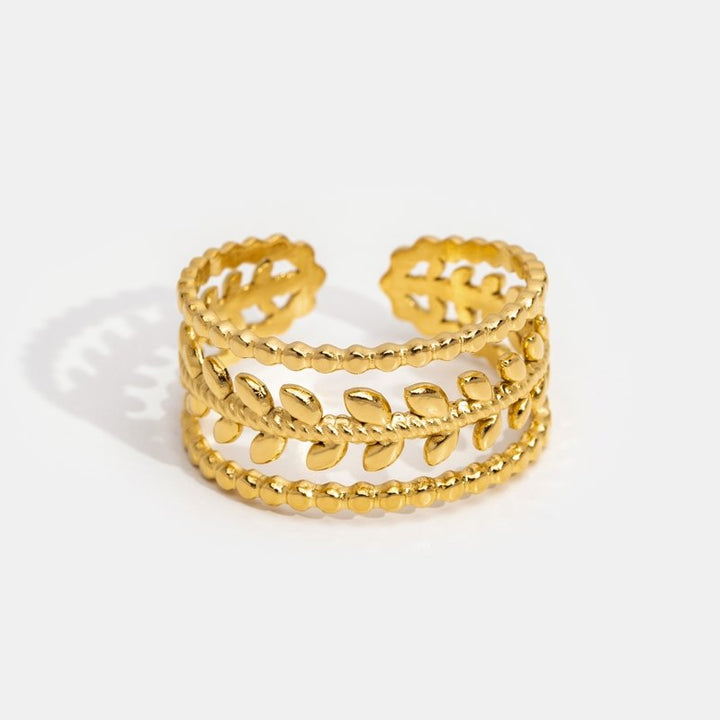Elara Leaf Band Ring