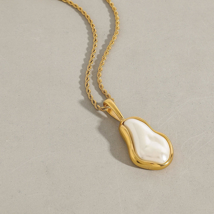 Marielle Pearl Pendant Necklace