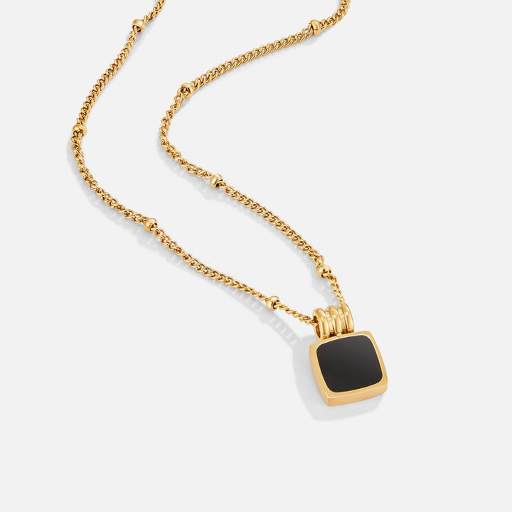Lucia Noir Pendant Necklace