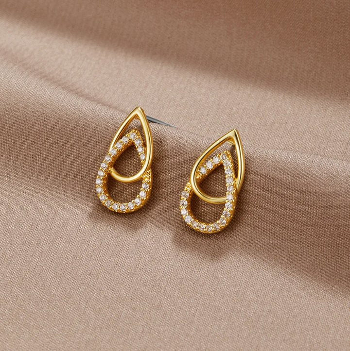 Solvia Crystal Teardrop Earrings