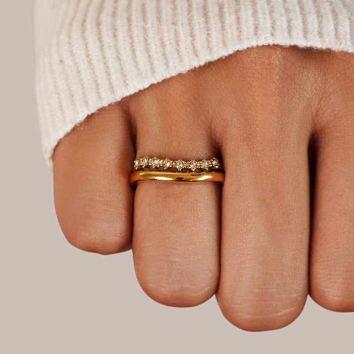 Elara Crystal-Layered Ring