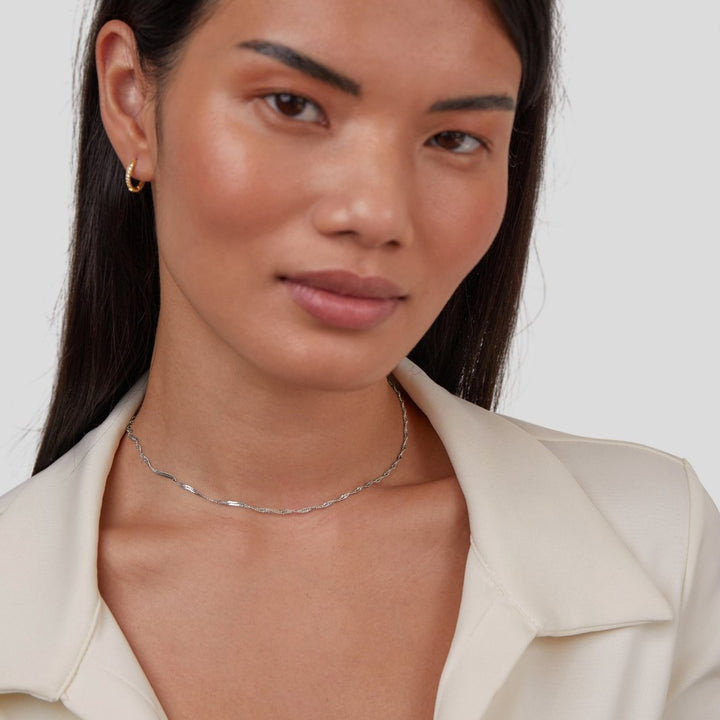 Mila Twisted Chain Necklace