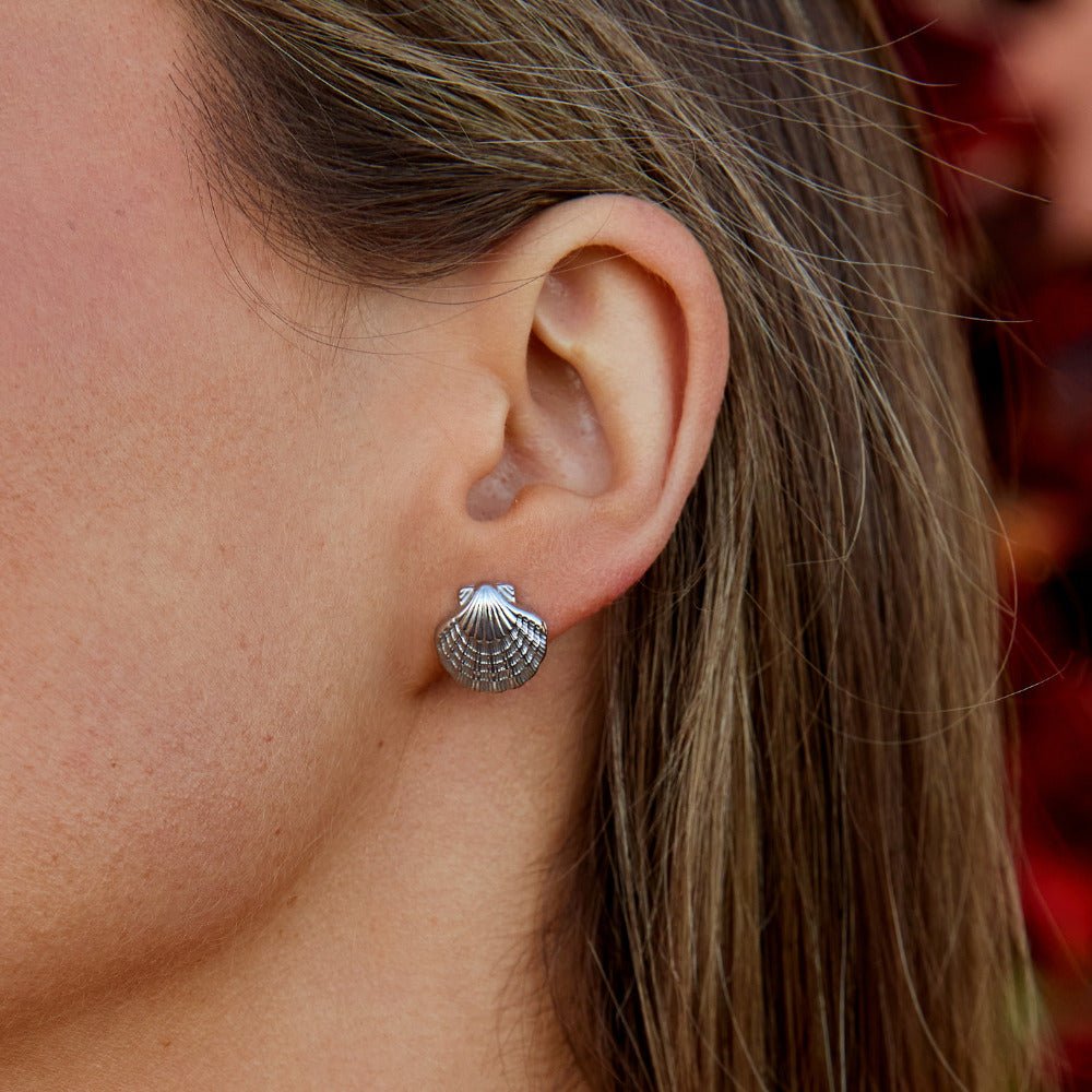 Naia Shell Starfish Studs