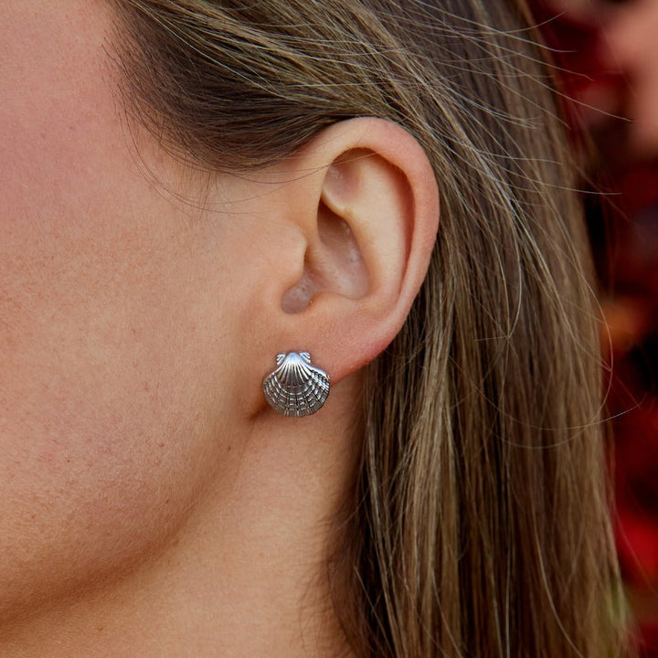Naia Shell Starfish Studs