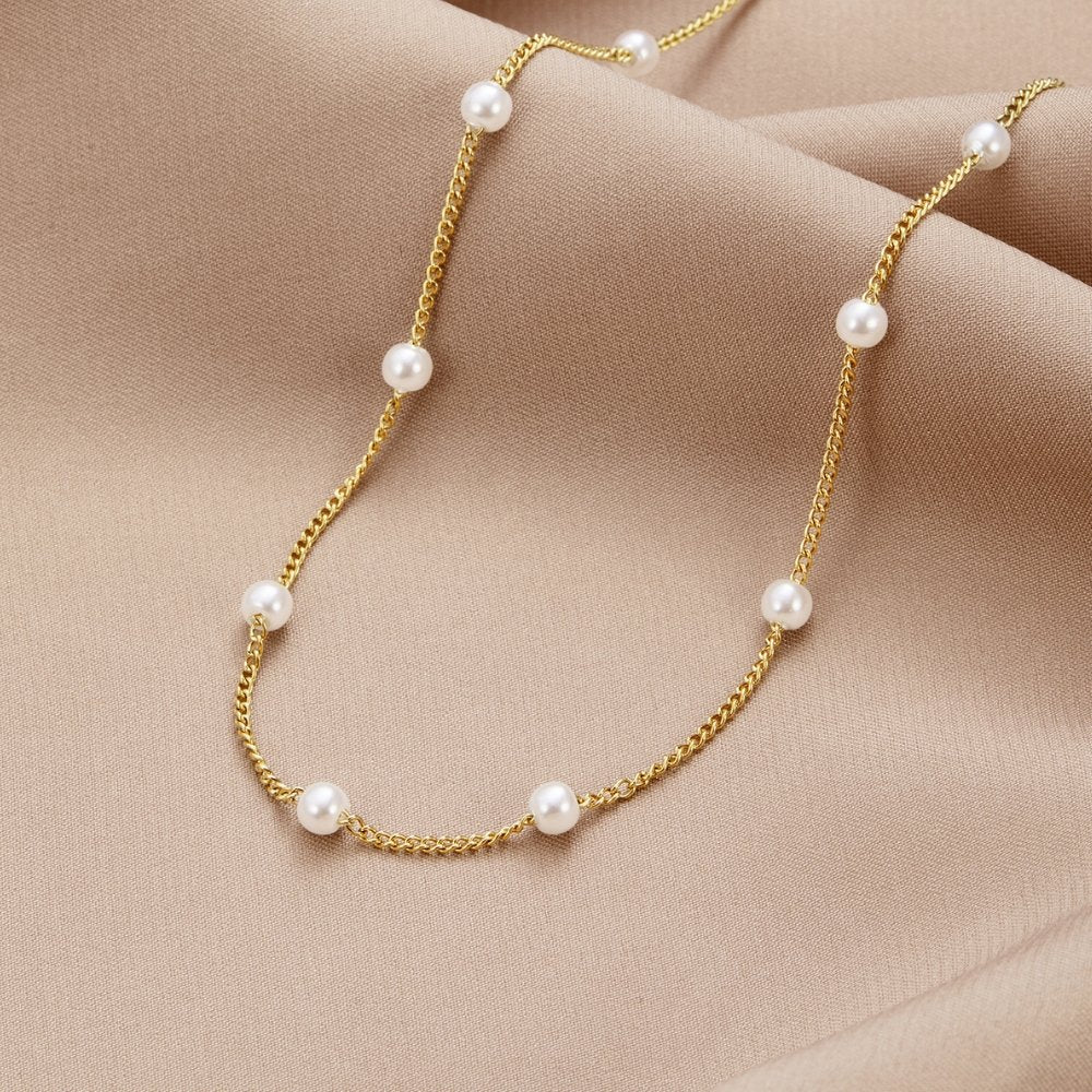Nura Delicate Pearl Necklace