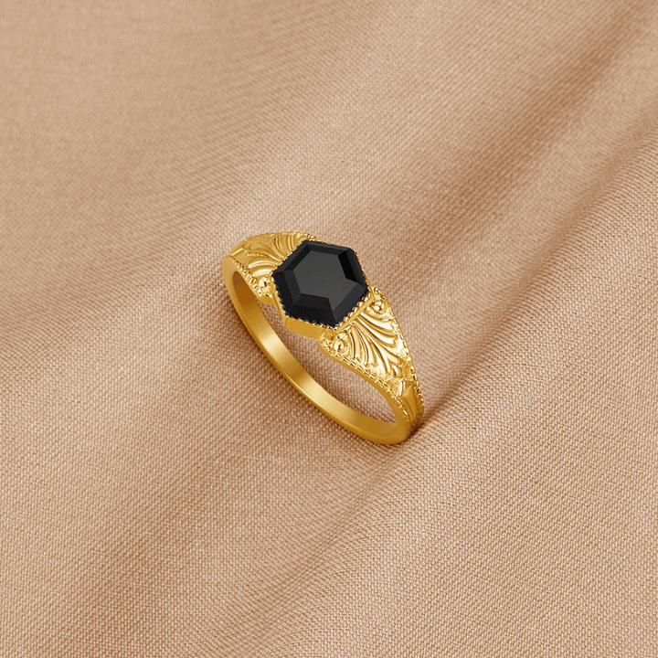 Serenya Onyx-Heirloom Ring