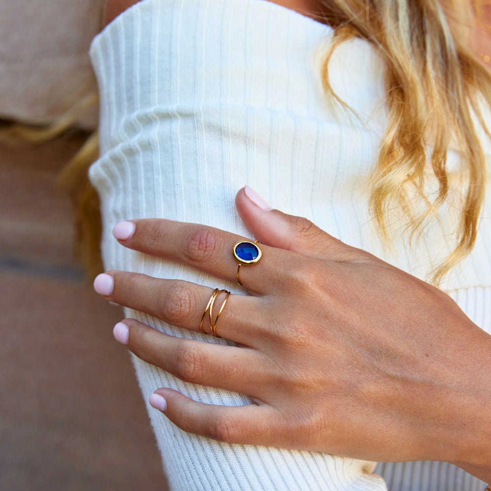 Saphira Oval Crystal Ring
