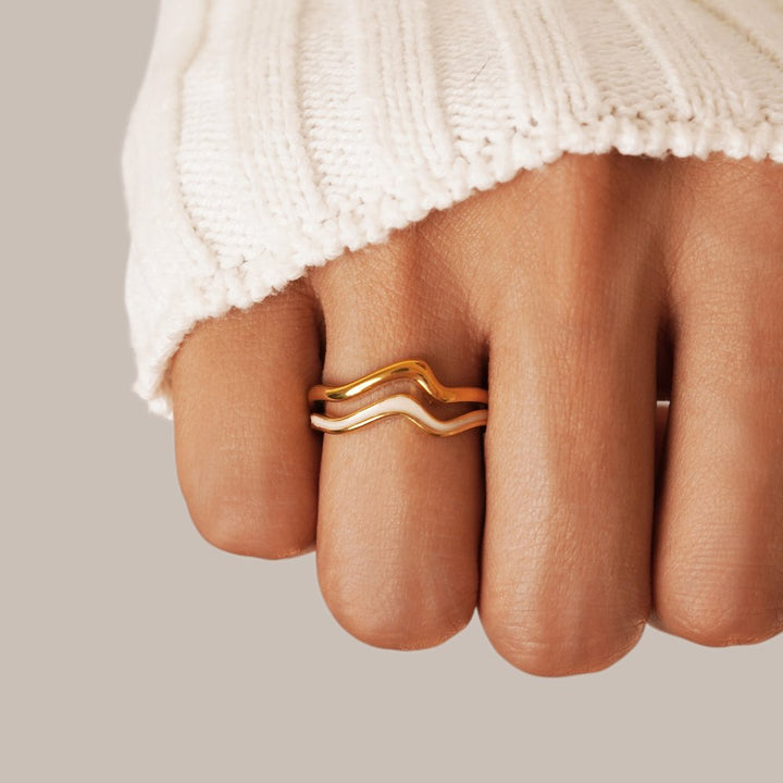 Savannah Enamel Wave Ring