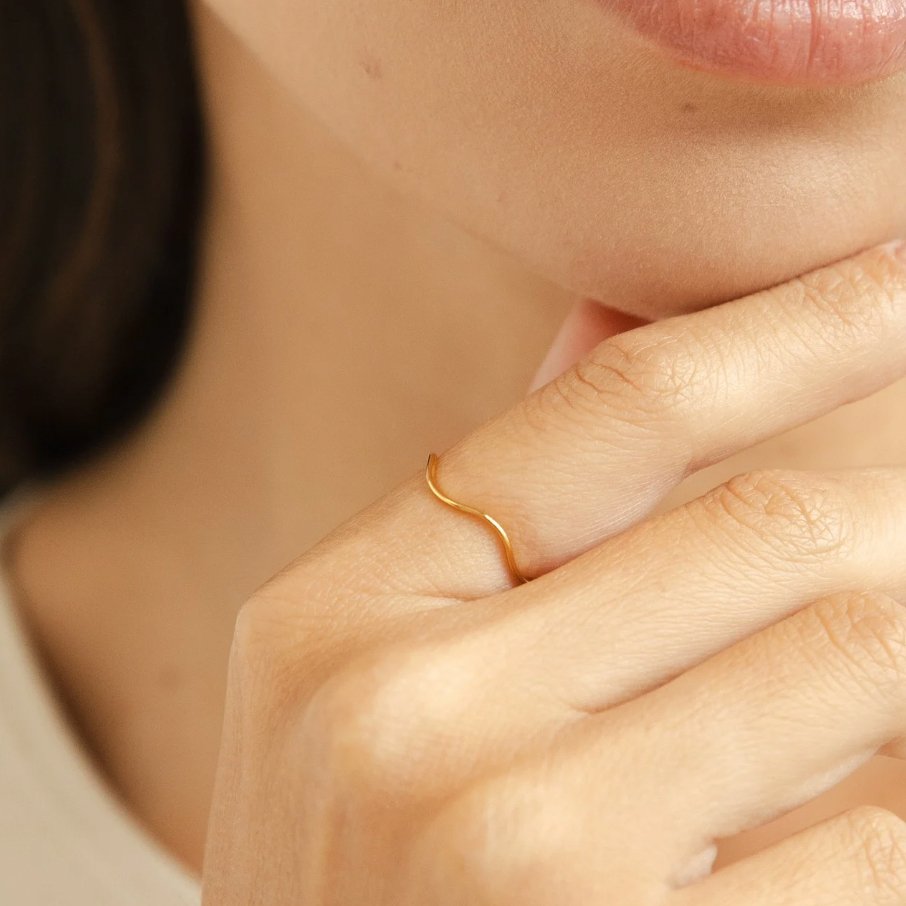 Solara Fluid Wave Ring