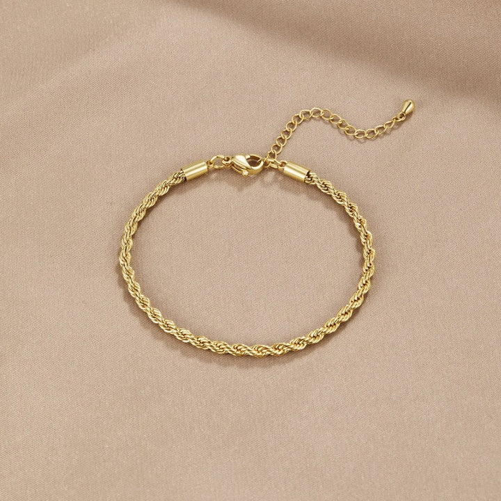 Aria Twist Gold Bracelet