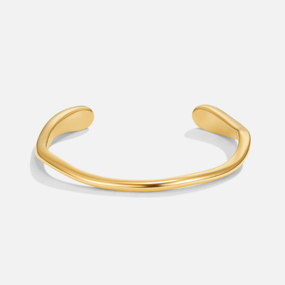 Veena Fluid Curve Bangle