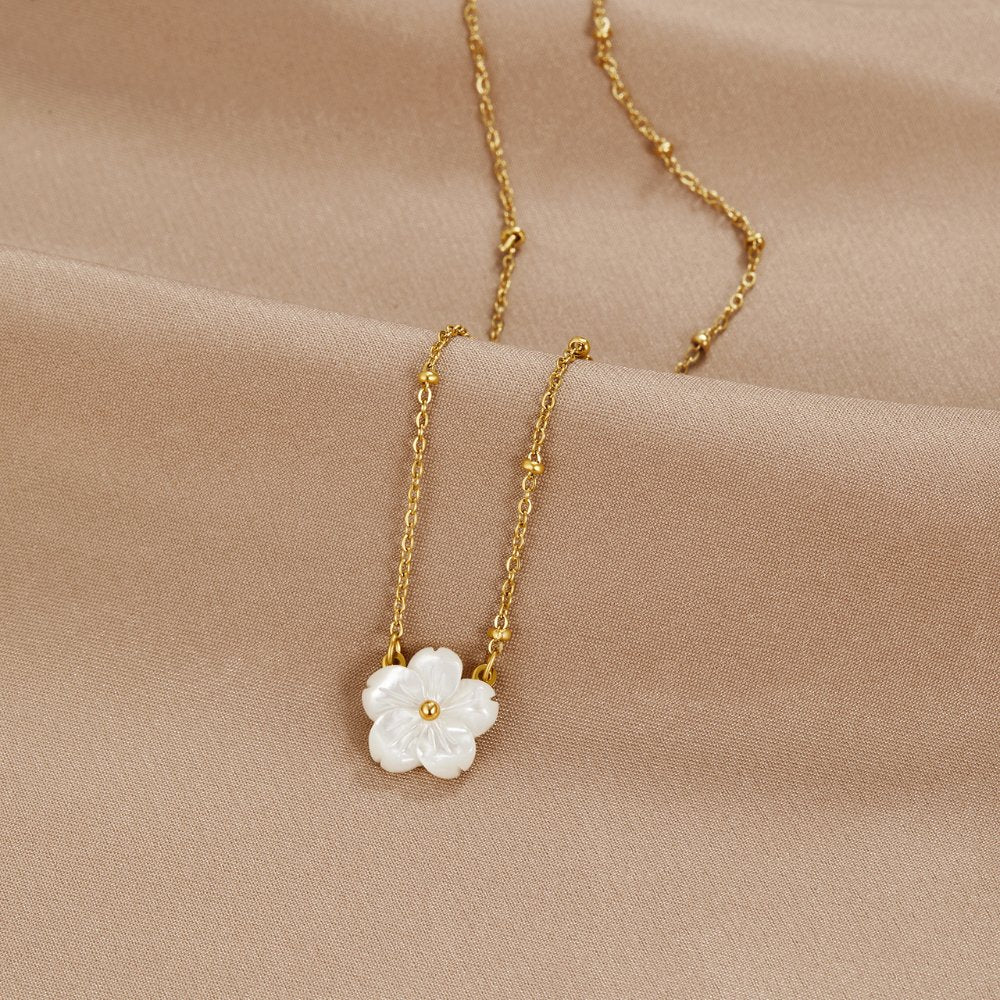 Alina Blossom Shell Necklace